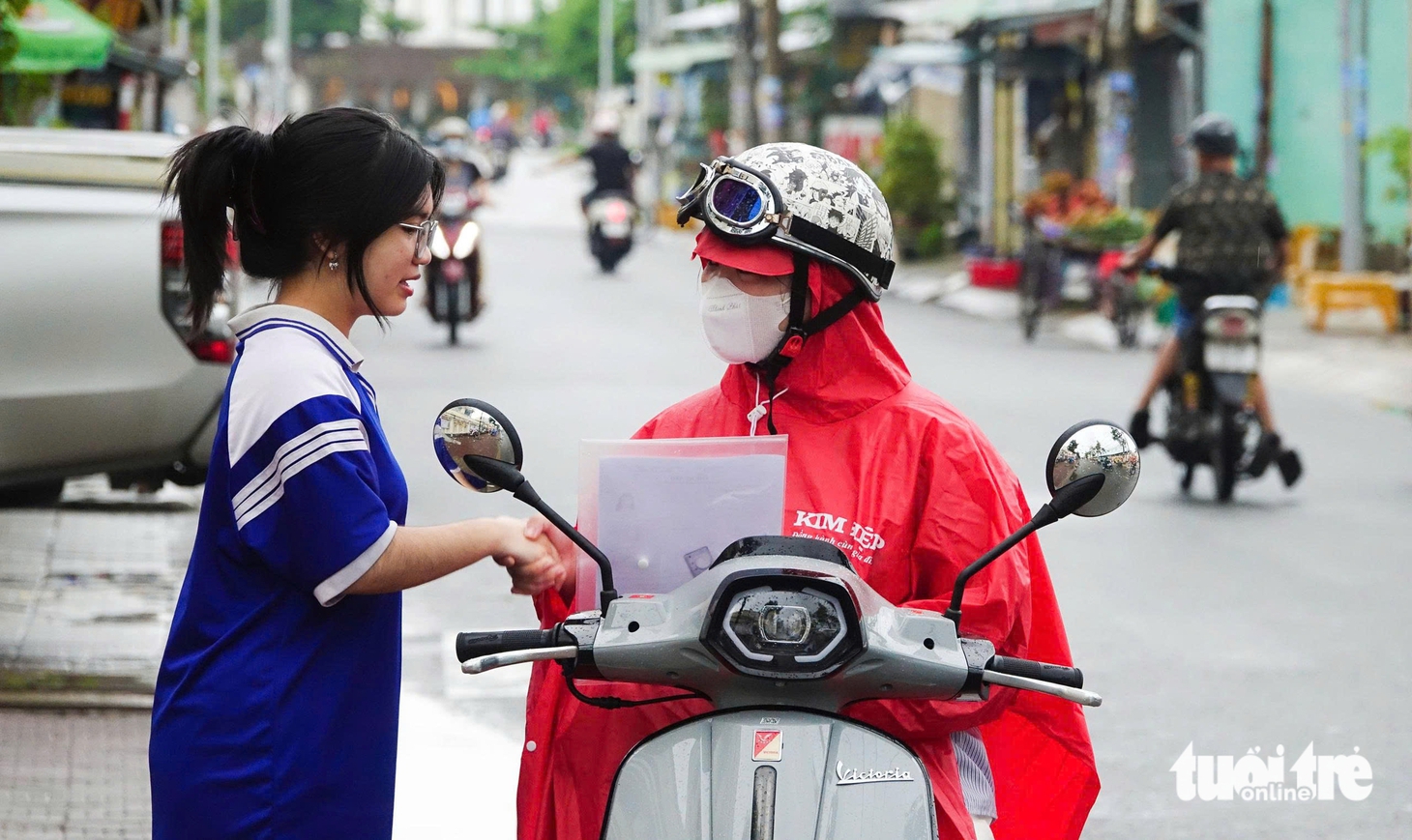 thi tốt nghiệp - Ảnh 33.