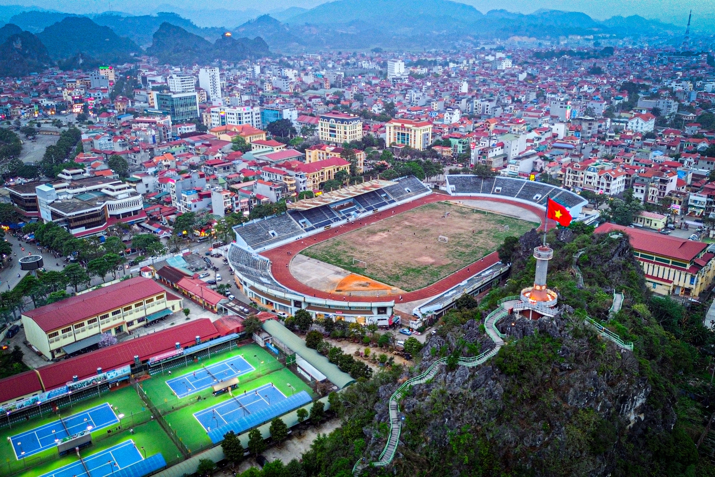 lạng sơn - Ảnh 2.