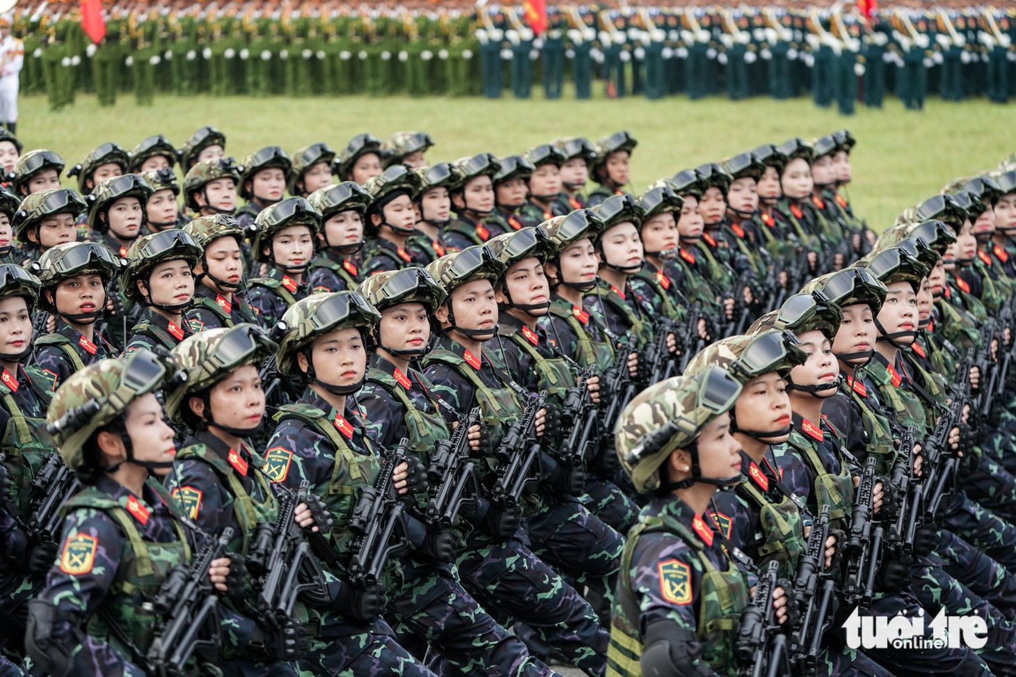 Hơn 16.000 cán bộ, chiến sĩ quân đội, công an đội nắng tổng hợp luyện diễu binh - Ảnh 9.