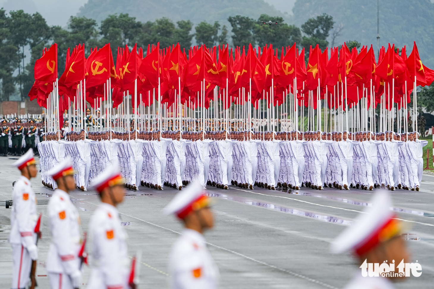 diễu binh - Ảnh 2.