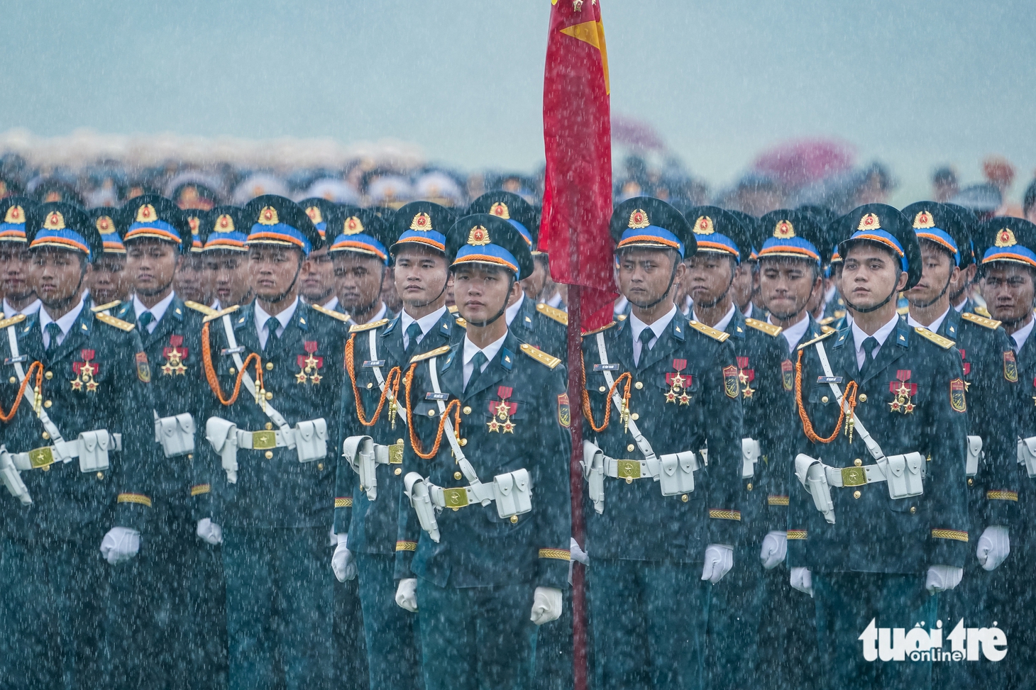 diễu binh - Ảnh 1.