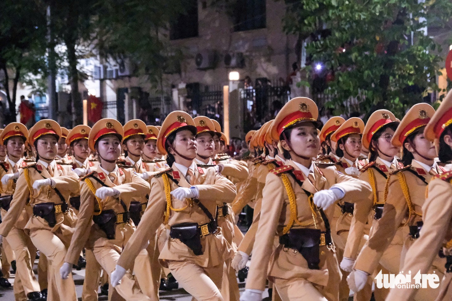 Dàn khí tài xe tăng, tên lửa và 40.000 người tổng hợp luyện lần 2 tại quảng trường Ba Đình - Ảnh 24.