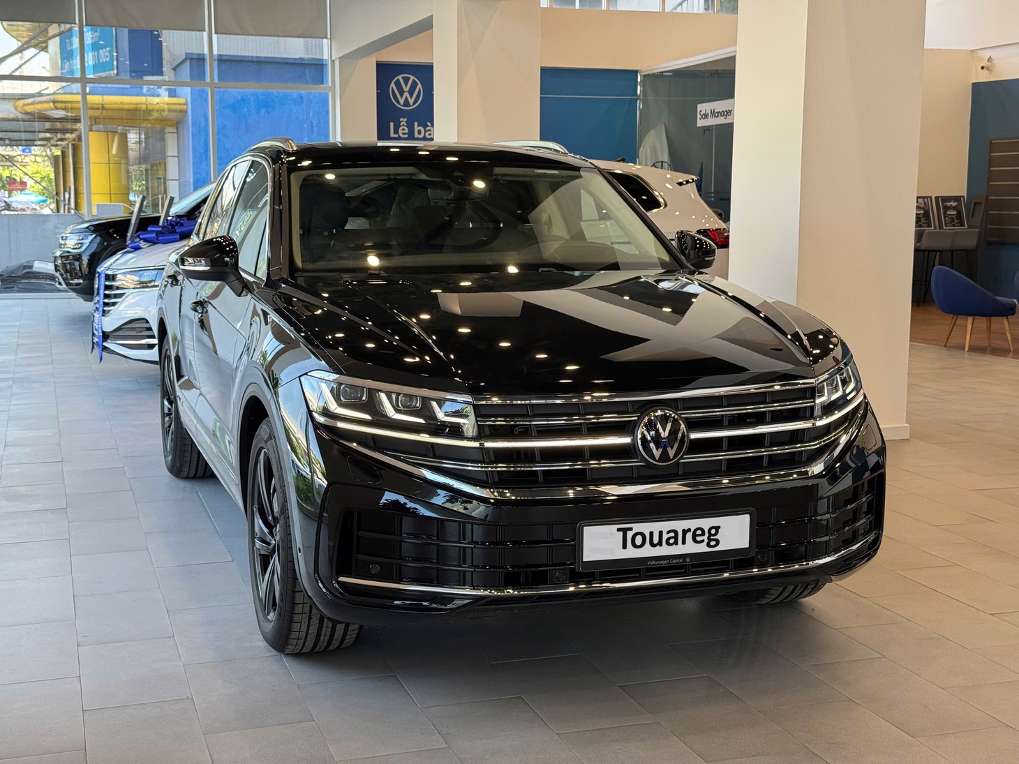 Volkswagen Touareg - Ảnh 3.