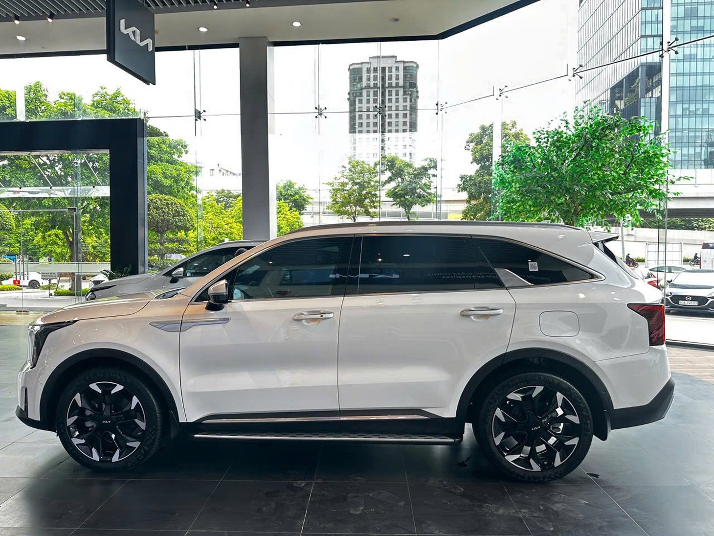 Kia Sorento - Ảnh 2.