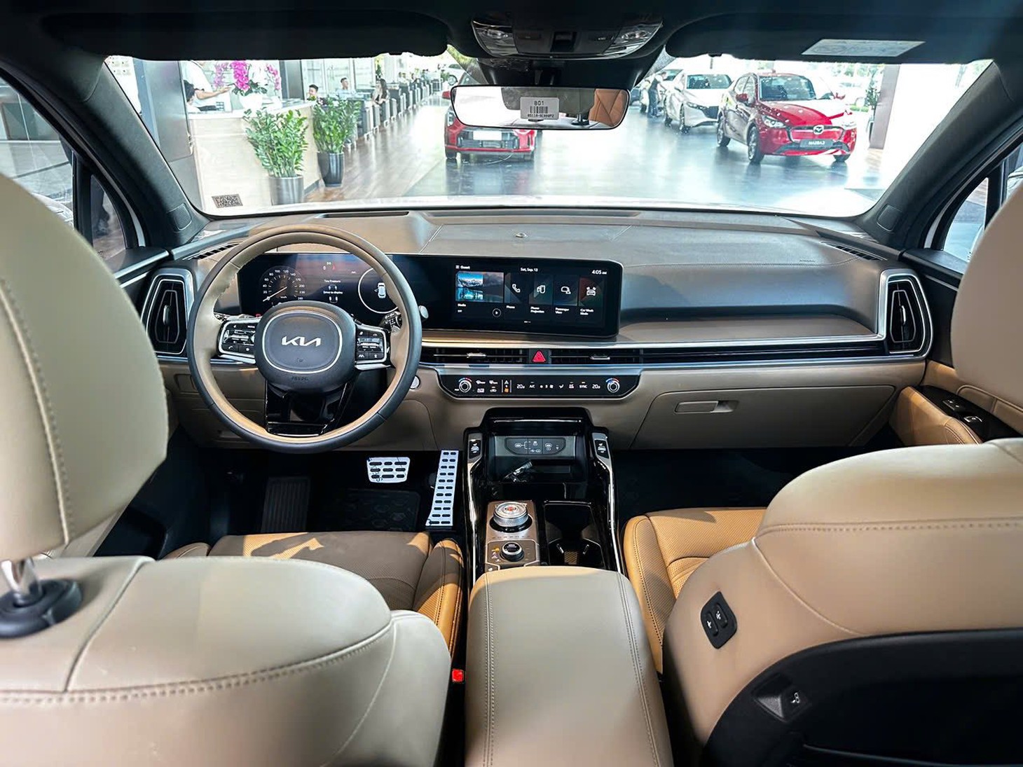 Kia Sorento 2025 ra mắt Việt Nam: Giá tăng hơn 300 triệu đồng, màn 12,3 inch, ADAS nâng cấp - Ảnh 7.