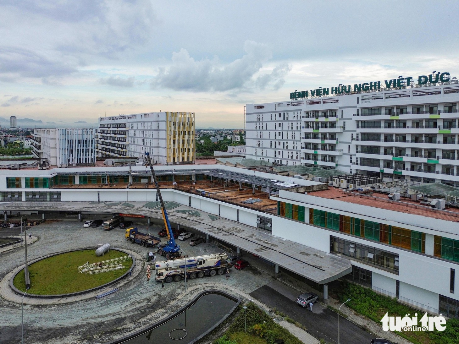 Quang cảnh hai bệnh viện Bạch Mai, Việt Đức cơ sở 2 trước ngày 'hẹn' đi vào hoạt động - Ảnh 6.