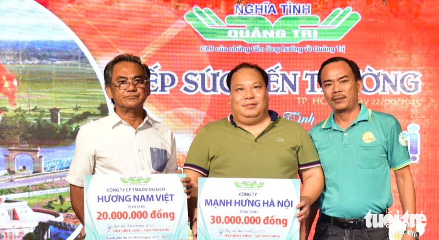 Những người con Quảng Trị tại TP.HCM góp hơn 2 tỉ đồng cho Tuổi Trẻ tiếp sức đến trường - Ảnh 8.