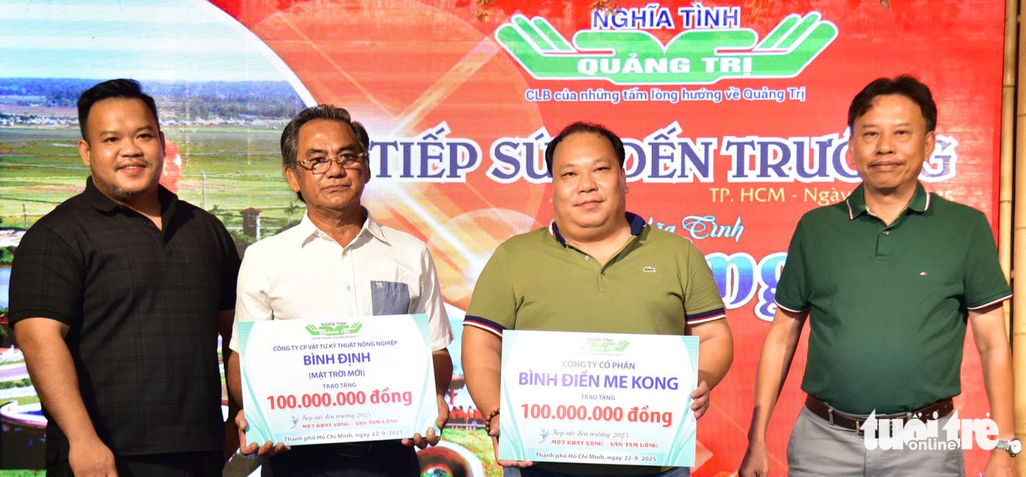 Những người con Quảng Trị tại TP.HCM góp hơn 2 tỉ đồng cho Tuổi Trẻ tiếp sức đến trường - Ảnh 5.