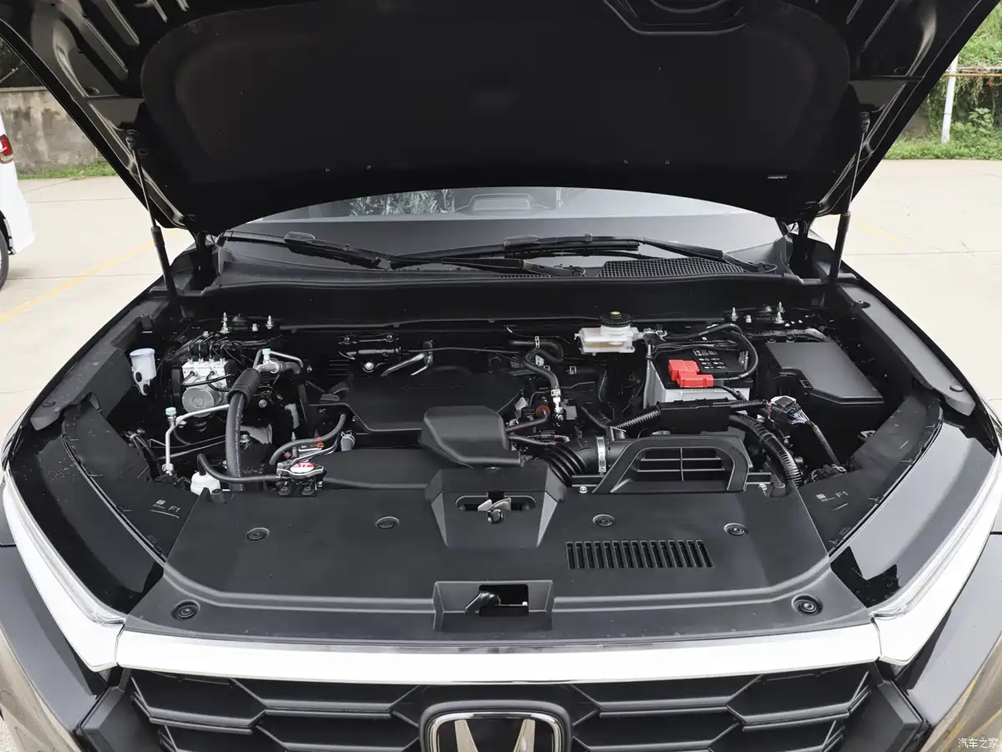 Honda CR-V ra bản kỷ niệm 30 năm, có thể lái rảnh tay một lúc trên cao tốc - Ảnh 16.