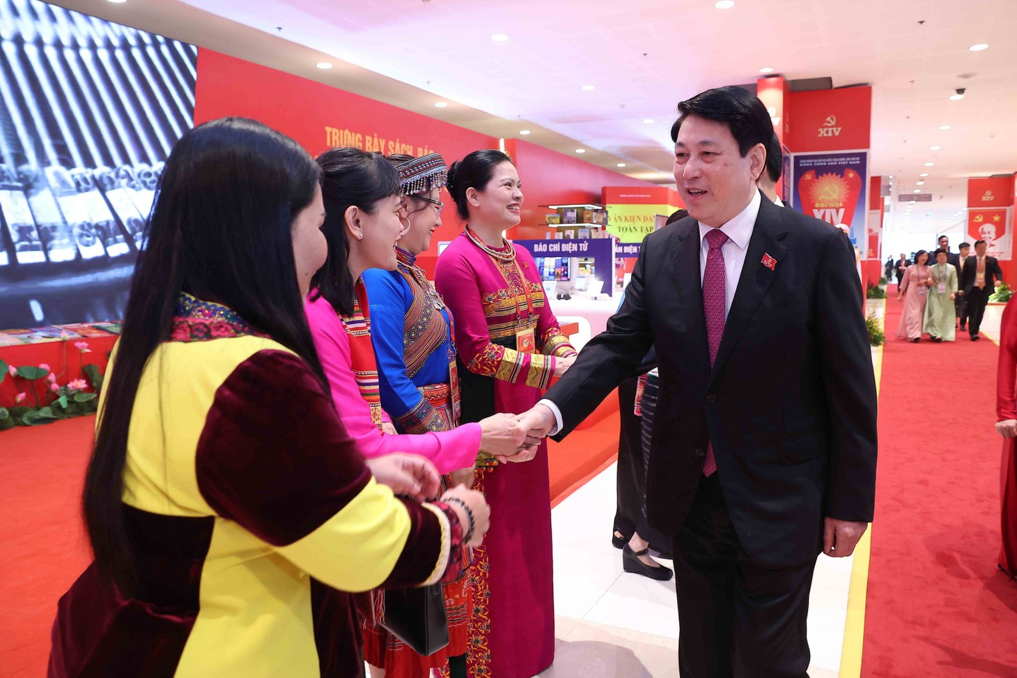 Đại hội - Ảnh 3.