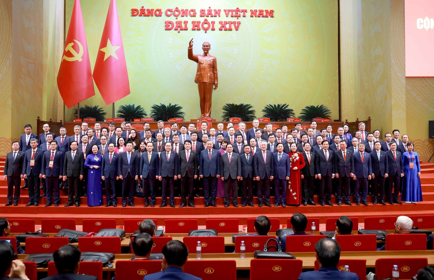 Cột mốc của kỷ nguyên mới - Ảnh 1.