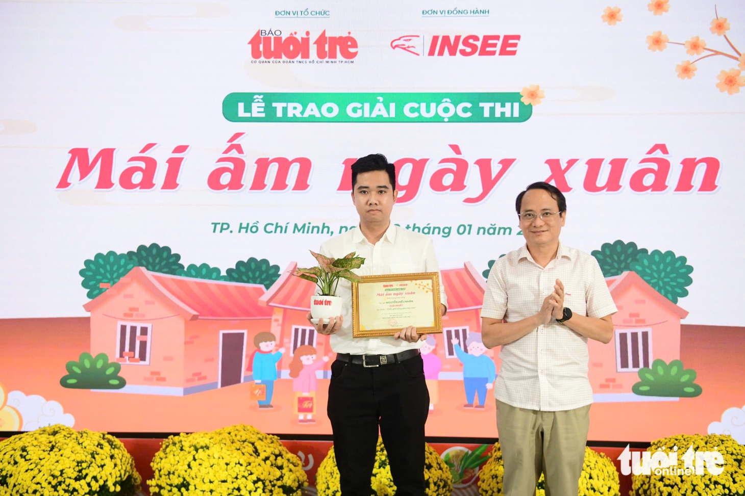 Trao giải Mái ấm ngày xuân: Ai cũng chân thành, Hồng Ánh xúc động rưng rưng - Ảnh 1.