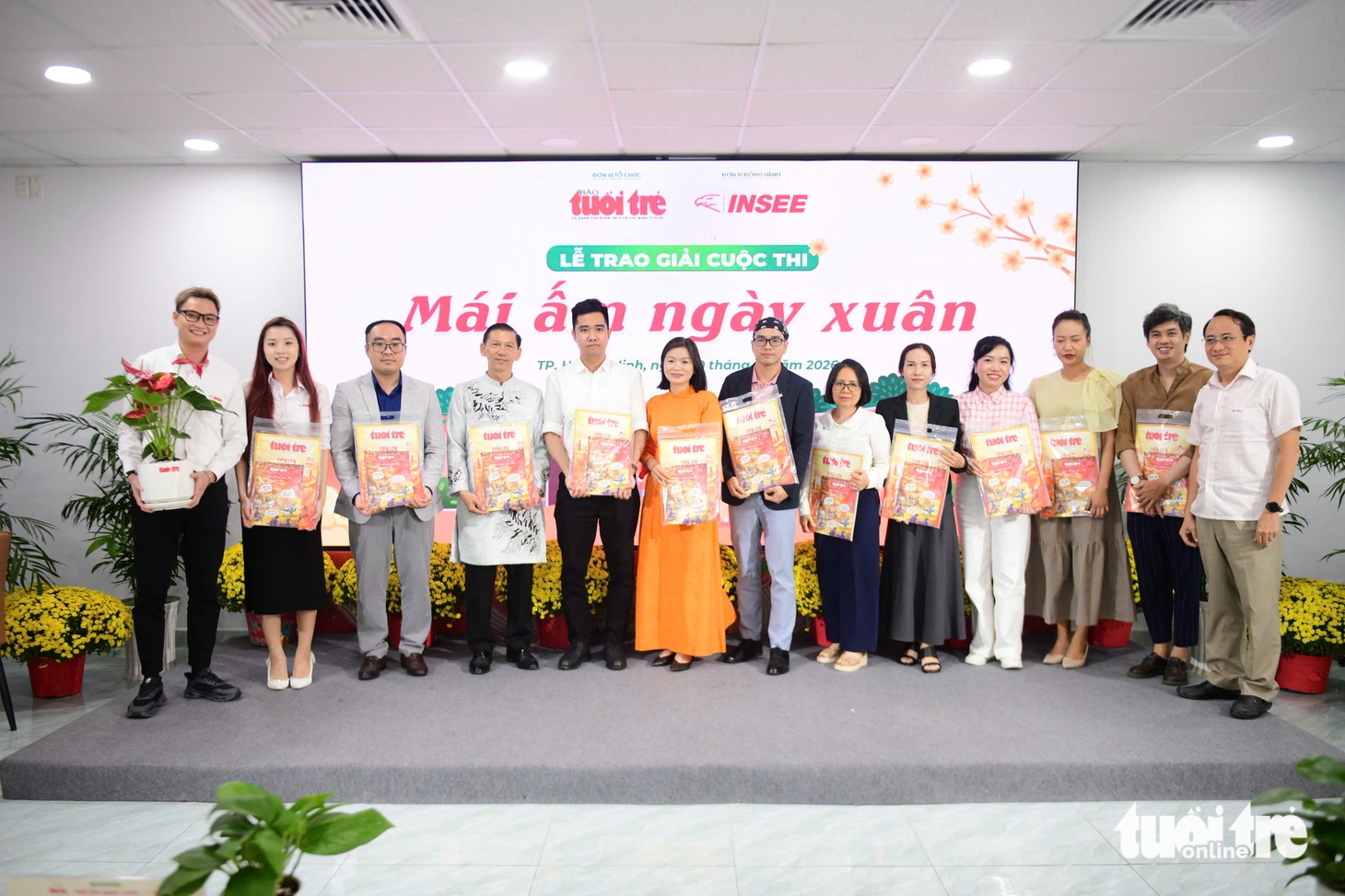 Trao giải Mái ấm ngày xuân: Ai cũng chân thành, Hồng Ánh xúc động rưng rưng - Ảnh 11.