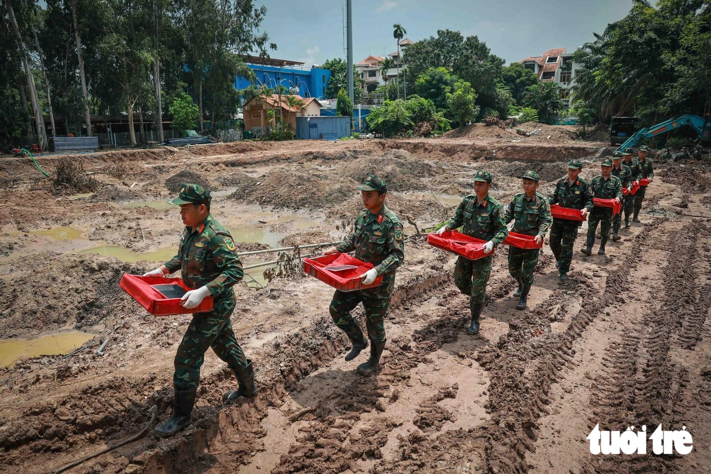 Nỗ lực chạy đua với nắng mưa, hơn 700 liệt sĩ đã được tìm thấy tại công viên Lê Thị Riêng sau hơn 3 tháng - Ảnh 14.