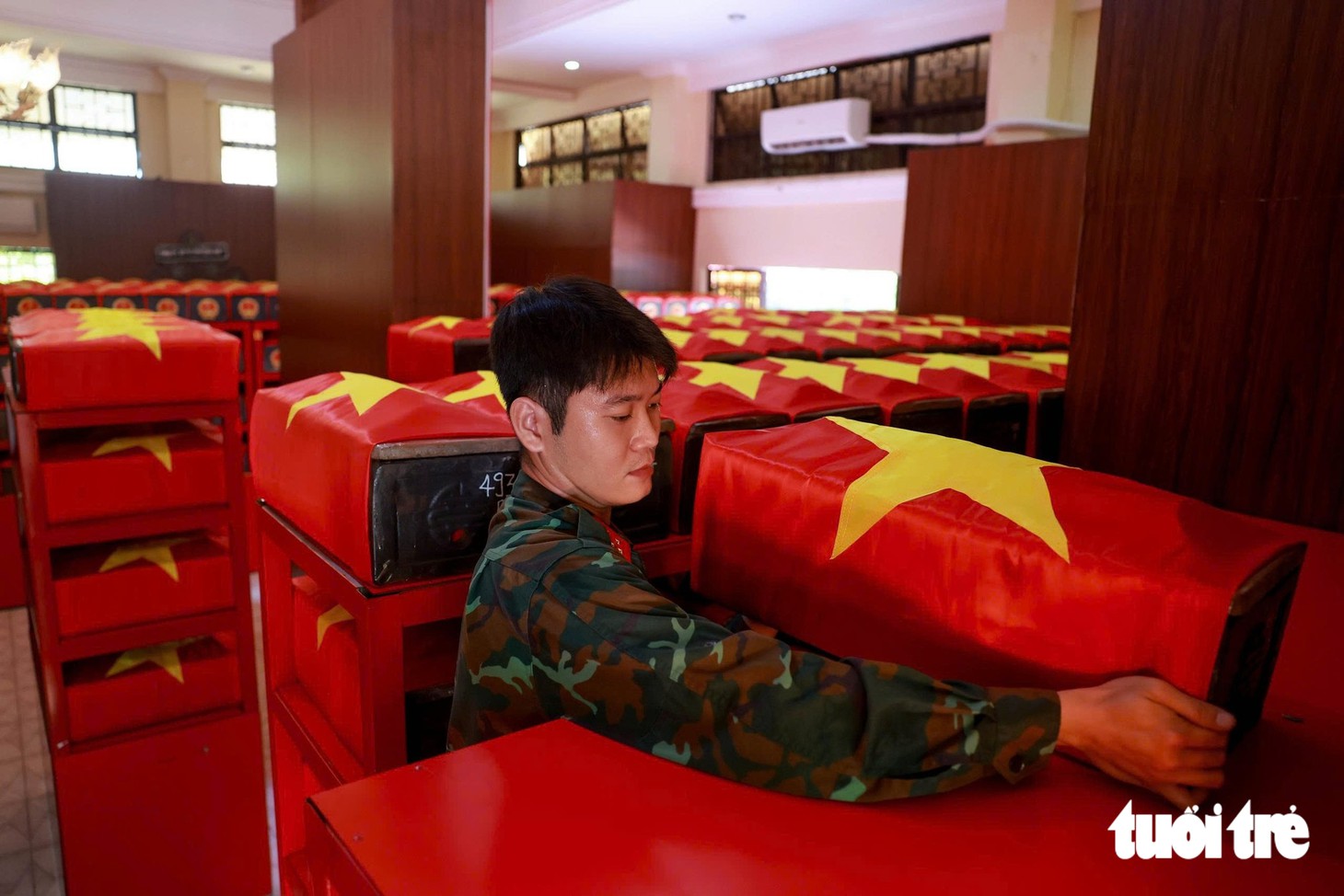 Nỗ lực chạy đua với nắng mưa, hơn 700 liệt sĩ đã được tìm thấy tại công viên Lê Thị Riêng sau hơn 3 tháng - Ảnh 16.