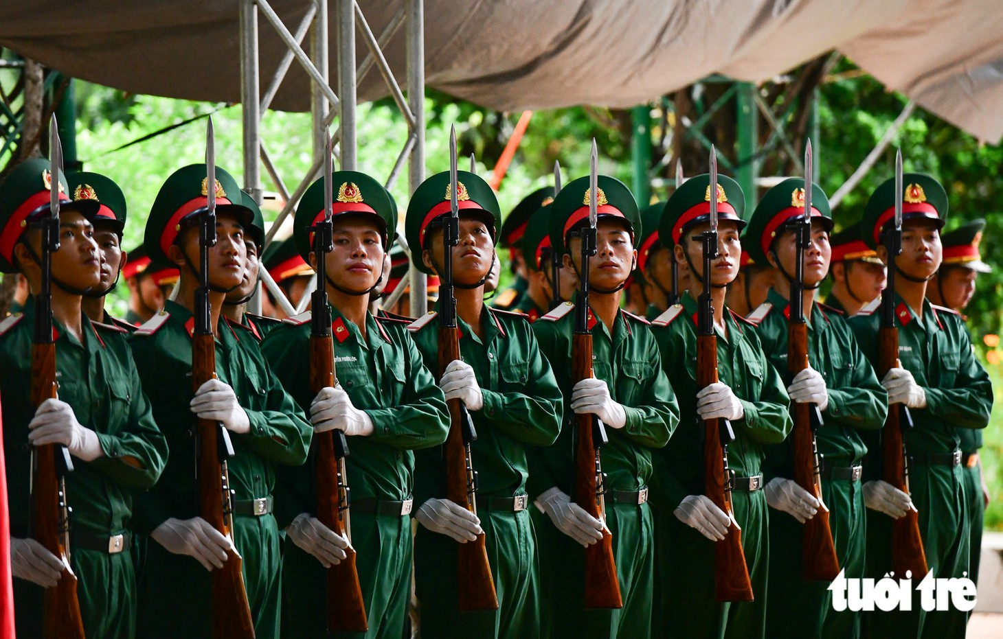 Sơ duyệt Lễ truy điệu, an táng hài cốt liệt sĩ tại công viên Lê Thị Riêng - Ảnh 4.