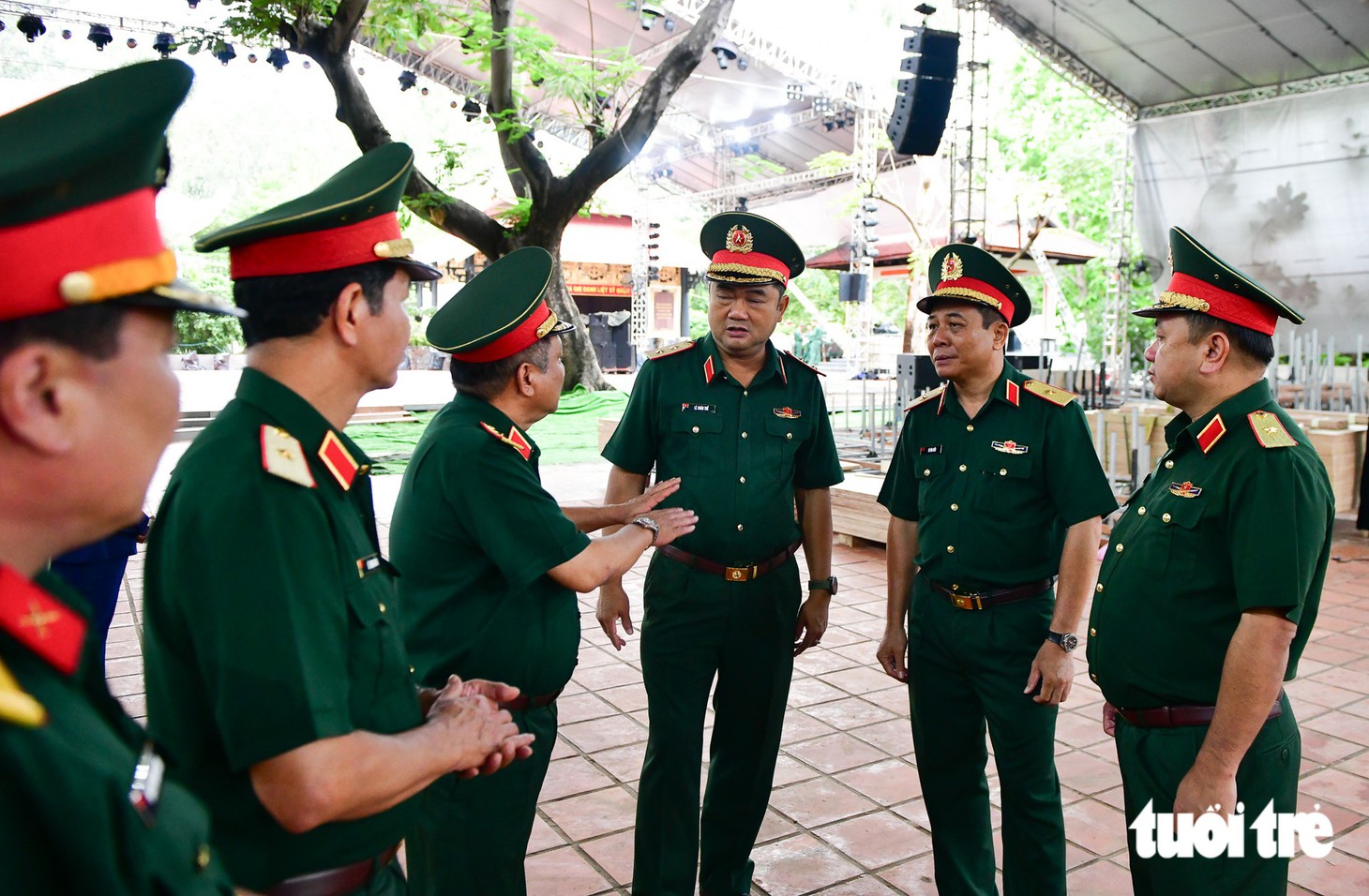 Sơ duyệt Lễ truy điệu, an táng hài cốt liệt sĩ tại công viên Lê Thị Riêng - Ảnh 8.