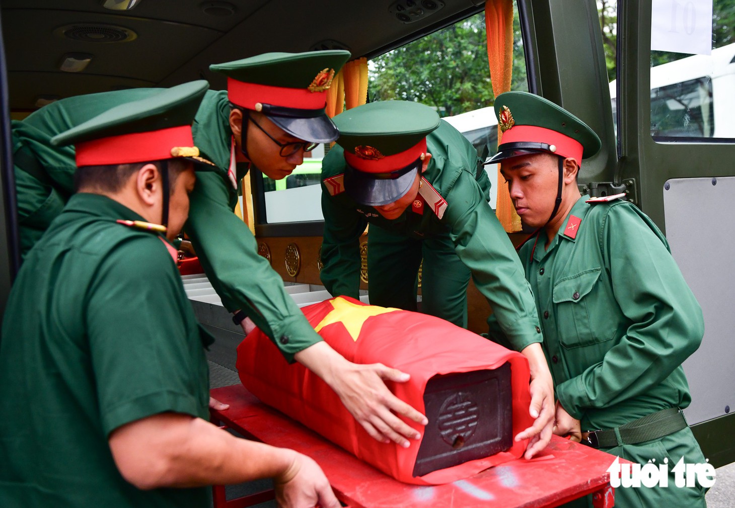 Sơ duyệt Lễ truy điệu, an táng hài cốt liệt sĩ tại công viên Lê Thị Riêng - Ảnh 12.
