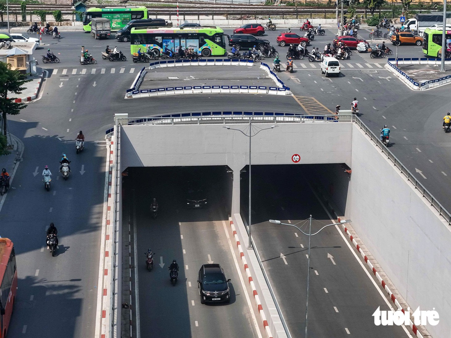 Hiện trạng đường vành đai 2,5 Hà Nội vừa thông xe kỹ thuật - Ảnh 4.