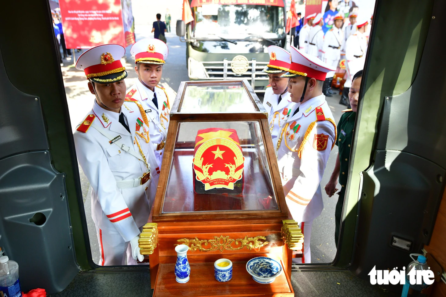 "Xin dâng hương những linh hồn bất tử" vang lên trong Tổng duyệt Lễ truy điệu, an táng liệt sĩ tại công viên Lê Thị Riêng - Ảnh 9.