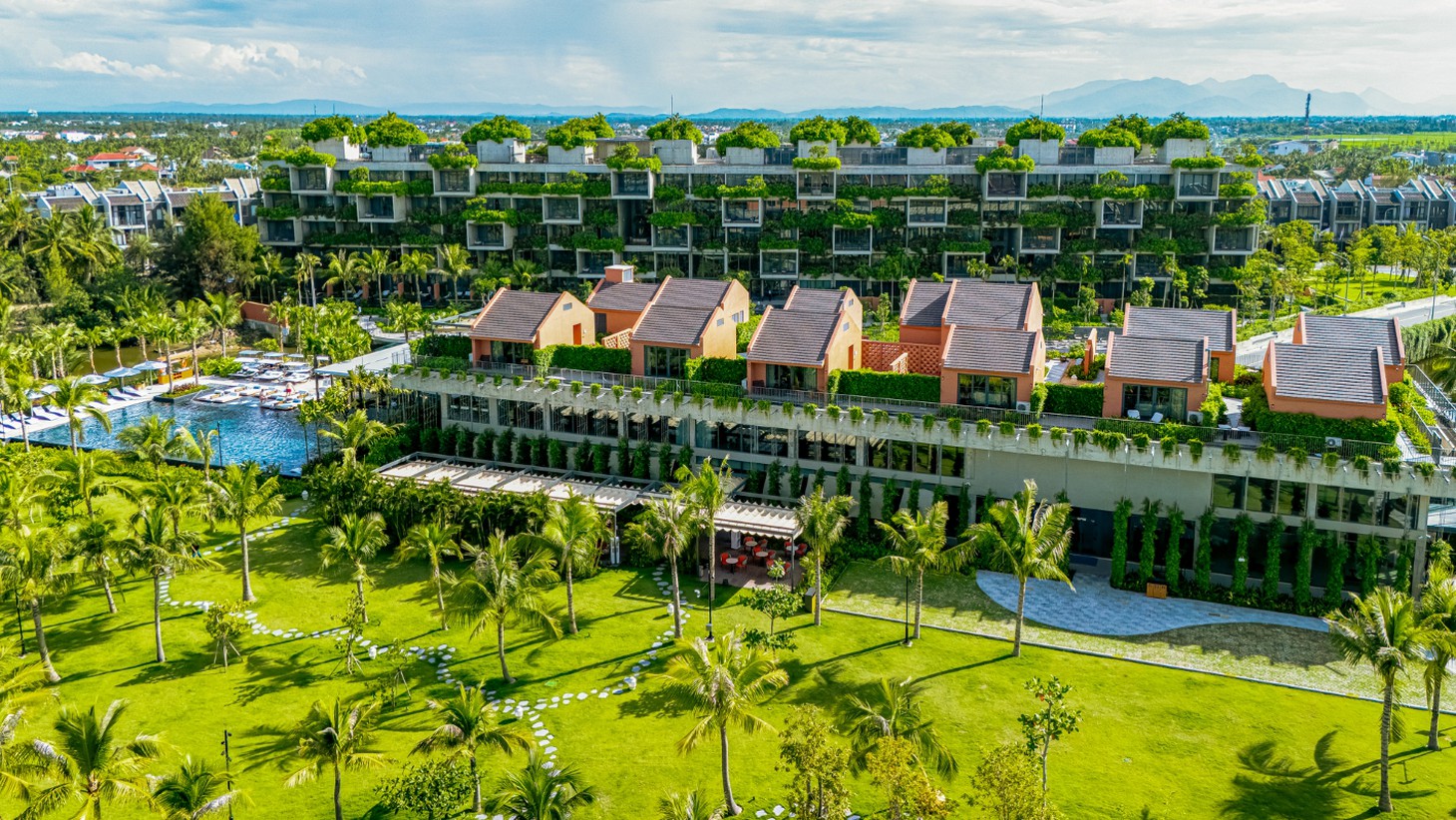 NHAAN: Cách Đạt Phương đưa cảnh quan bản địa vào không gian nghỉ dưỡng - Ảnh 1.