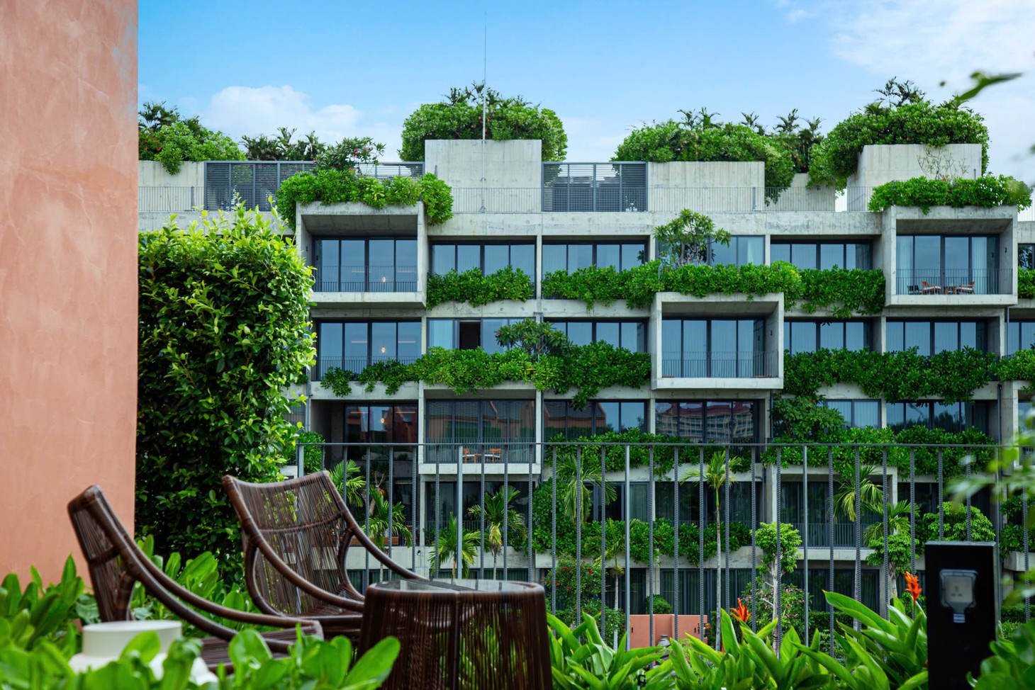 NHAAN: Cách Đạt Phương đưa cảnh quan bản địa vào không gian nghỉ dưỡng - Ảnh 2.