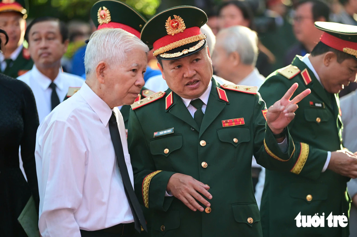 Hôm nay, đưa 731 Anh hùng liệt sĩ từ công viên Lê Thị Riêng về yên nghỉ tại Nghĩa trang liệt sĩ TP.HCM - Ảnh 15.