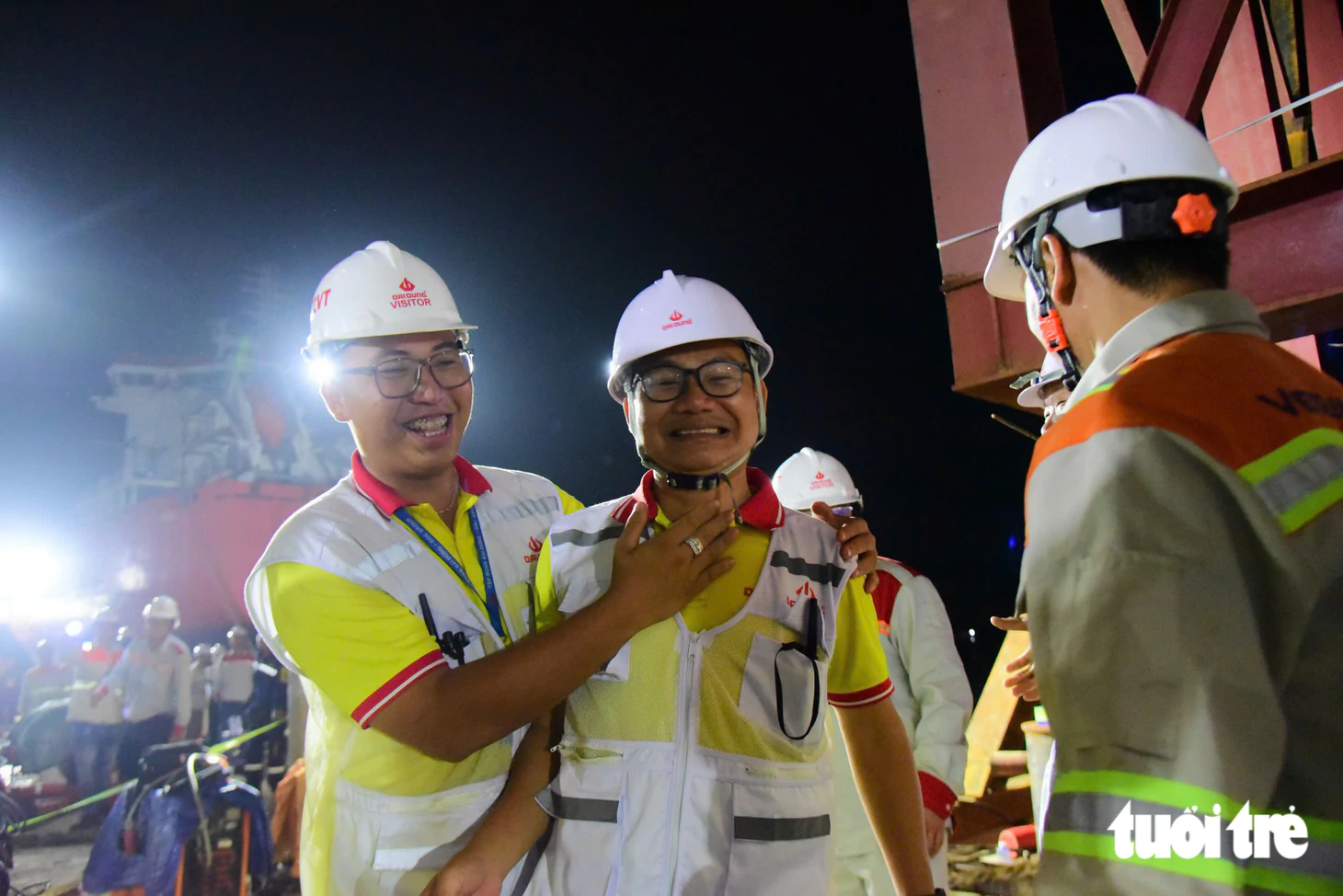 - Ảnh 2.