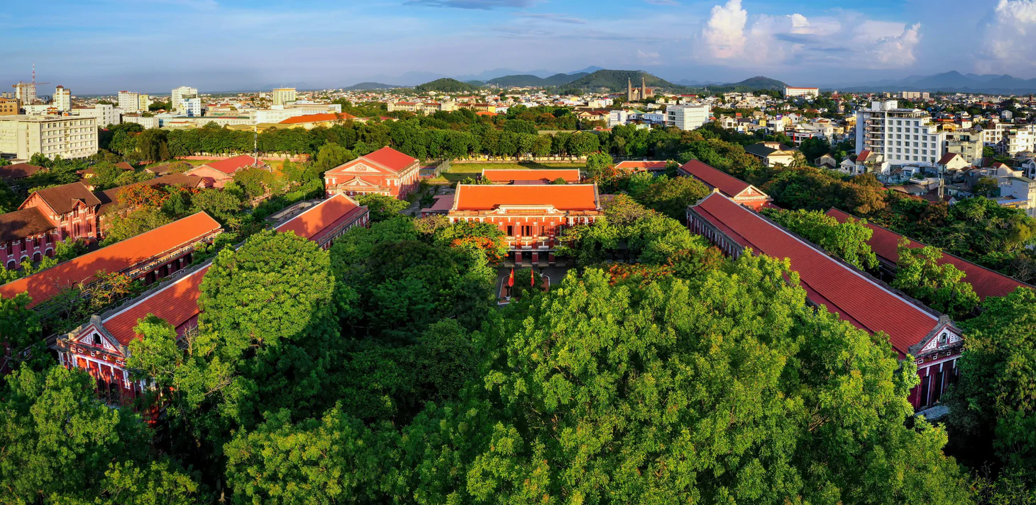 Quốc Học, ngôi trường đặc biệt của hiền tài nước Việt – Kỳ 2: Ngôi trường hiện đại với tầm nhìn trăm năm - Ảnh 8.