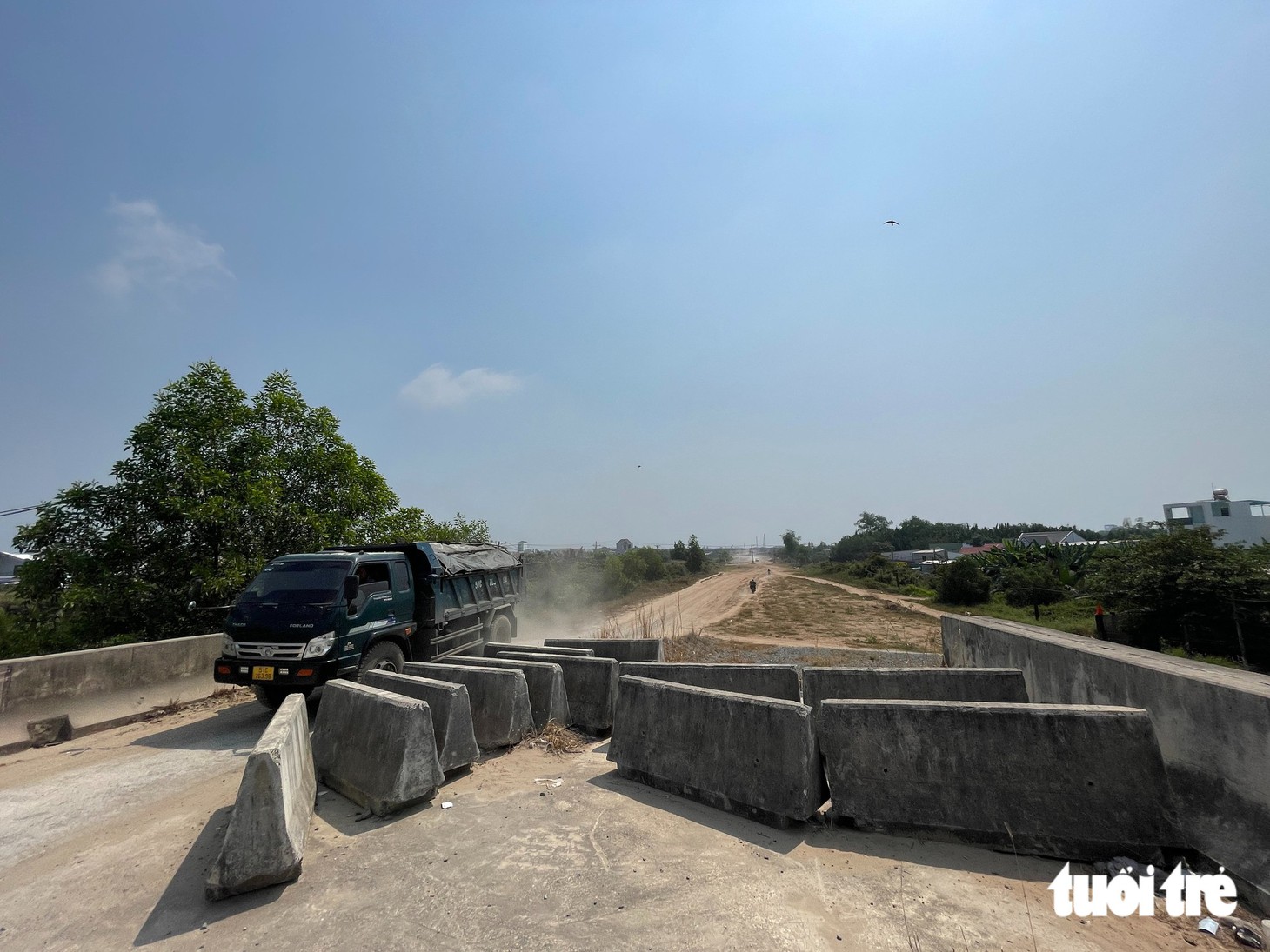 Nhìn lại cao tốc Bến Lức - Long Thành từ ngày hoang hoá đến con đường bon bon xe chạy - Ảnh 8.