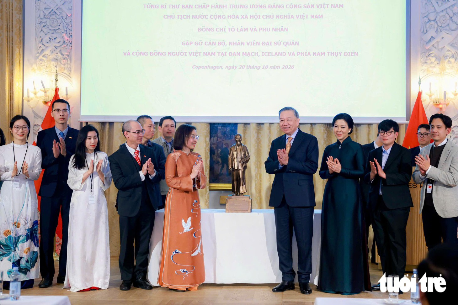 Tổng Bí thư, Chủ tịch nước Tô Lâm gặp kiều bào 3 nước châu Âu tại Đan Mạch - Ảnh 8.