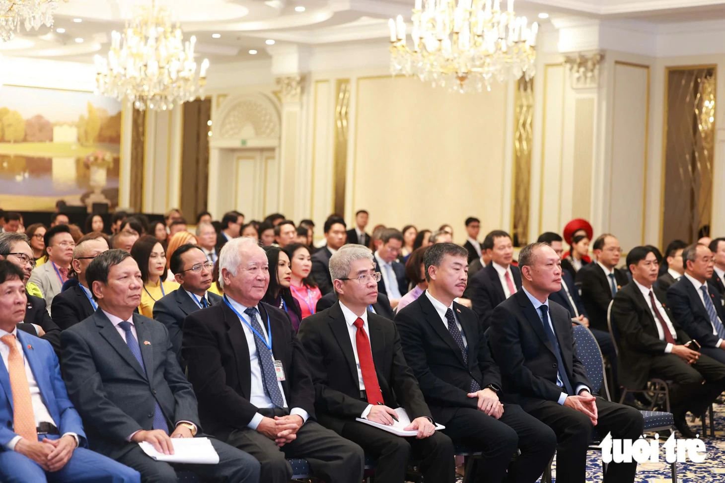Tổng Bí thư, Chủ tịch nước Tô Lâm gặp đại diện 1,5 triệu kiều bào châu Âu - Ảnh 6.