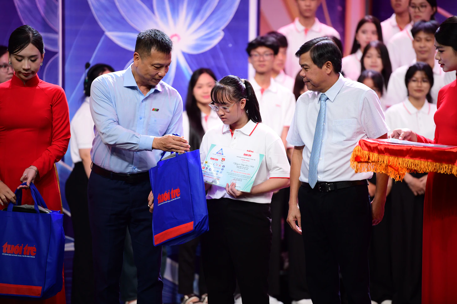 Phó chủ tịch UBND TP.HCM Nguyễn Mạnh Cường:  Lãnh đạo TP trân trọng sự bền bỉ và tâm huyết của đội ngũ Tuổi Trẻ - Ảnh 19.