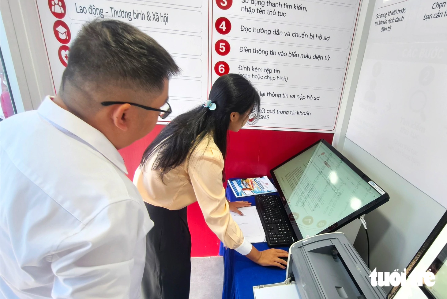 Hưng Long đưa trạm tiện ích số tích hợp AI phục vụ người dân 24/7 - Ảnh 3.