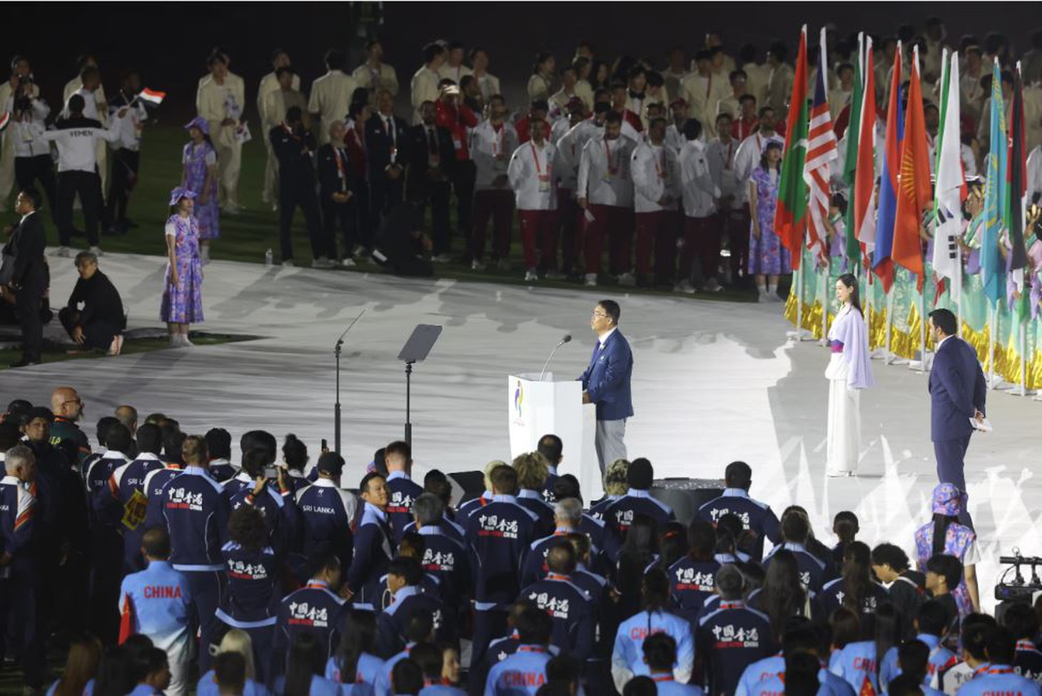 Chùm ảnh bế mạc Asiad 20: Ngắn gọn nhưng đầy màu sắc - Ảnh 13.