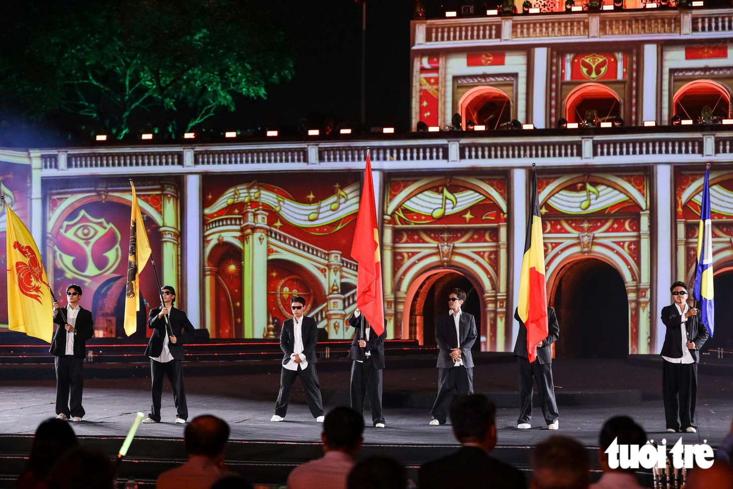 Ca nương Kiều Anh, Hương Tràm, Quế Trân, Võ Minh Lâm, UPRIZE khép lại Lễ hội Văn hóa thế giới tại Hà Nội - Ảnh 11.