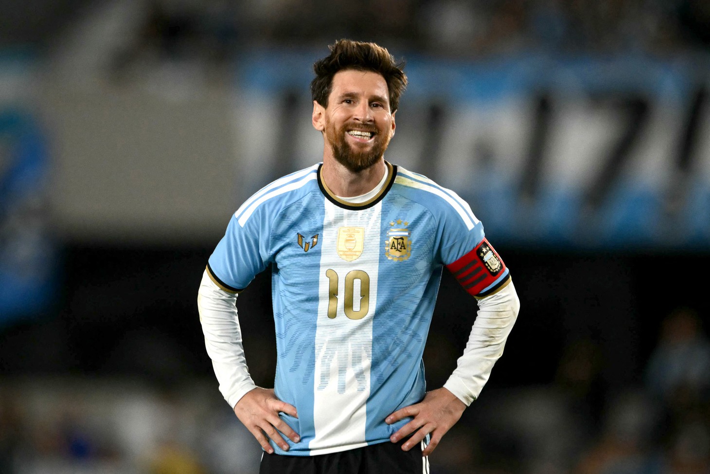 Chùm ảnh: Vũ điệu cuối cùng của Messi ở tuyển Argentina - Ảnh 1.