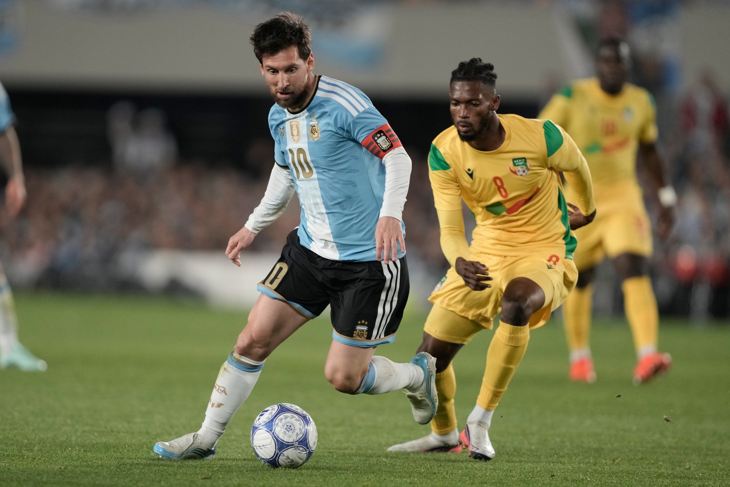Chùm ảnh: Vũ điệu cuối cùng của Messi ở tuyển Argentina - Ảnh 2.