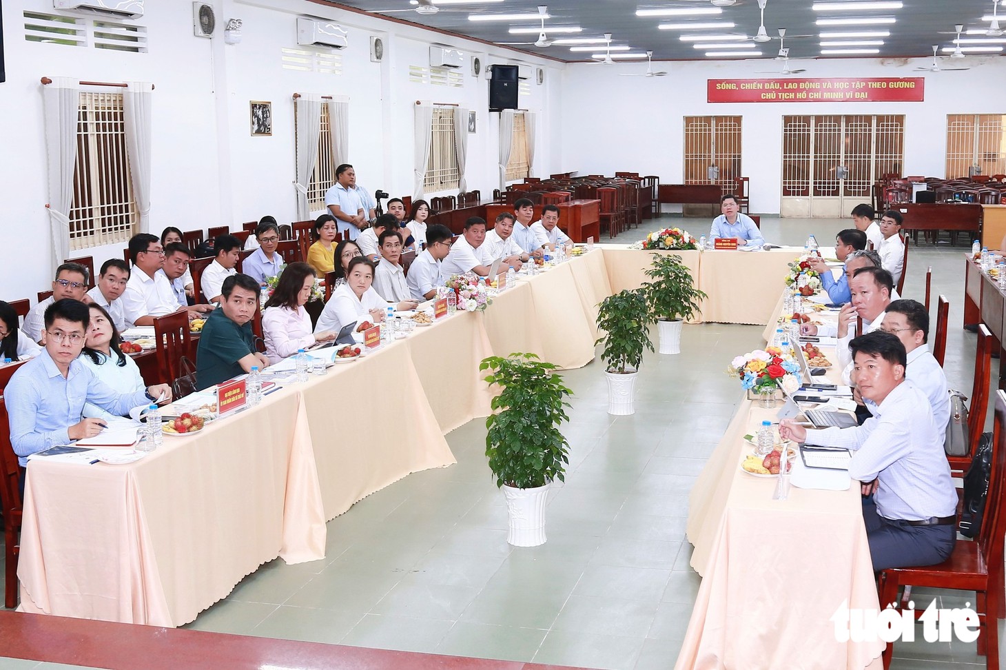 Cao tốc TP.HCM - Mộc Bài bàn giao gần 99% mặt bằng, Phó chủ tịch Hoàng Nguyên Dinh yêu cầu dứt điểm trong tháng 10 - Ảnh 6.
