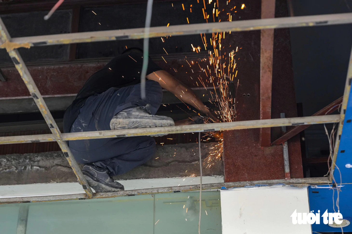 Nhận bao tải tiền đền bù, người Hà Nội tất bật dọn nhà, giao mặt bằng mở rộng quốc lộ 1 - Ảnh 8.