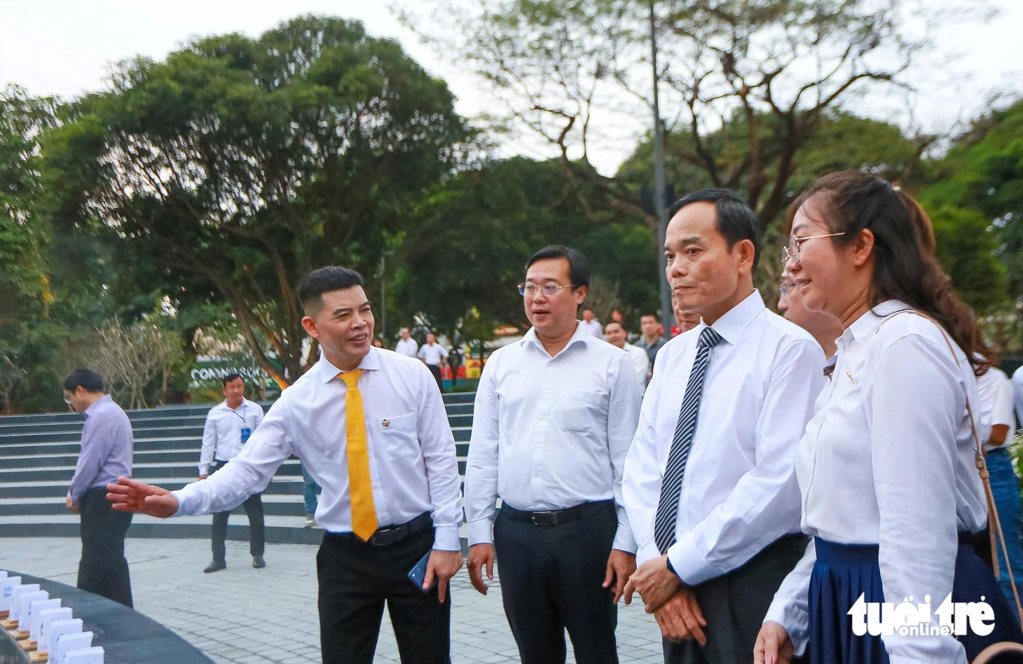 TP.HCM khánh thành công viên số 1 Lý Thái Tổ: Giọt nước mắt tan vào đất mẹ, tình người còn lưu mãi - Ảnh 5.