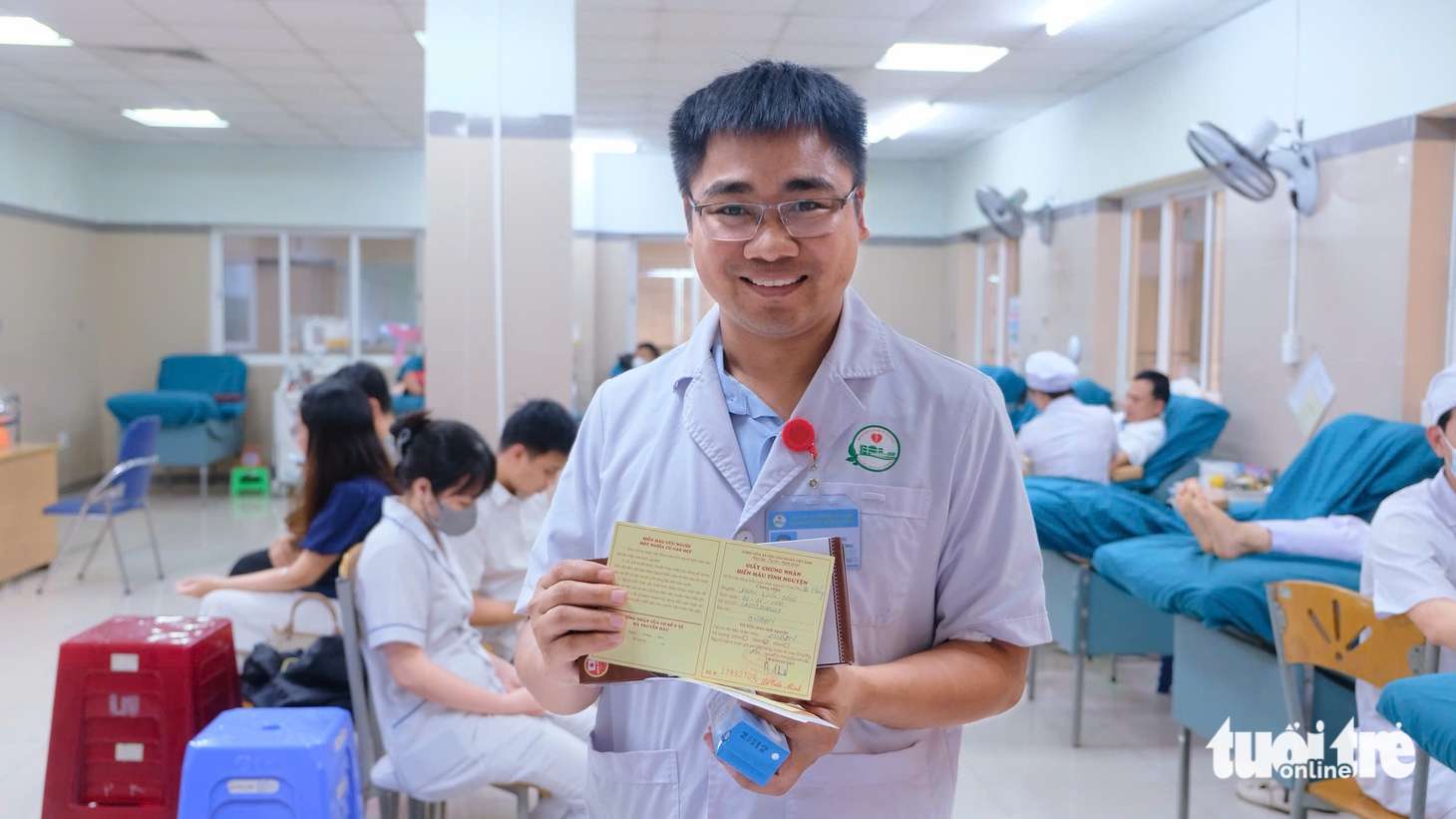 Hơn 30 lần hiến máu và câu nói giản dị của điều dưỡng bệnh viện ung bướu - Ảnh 4.