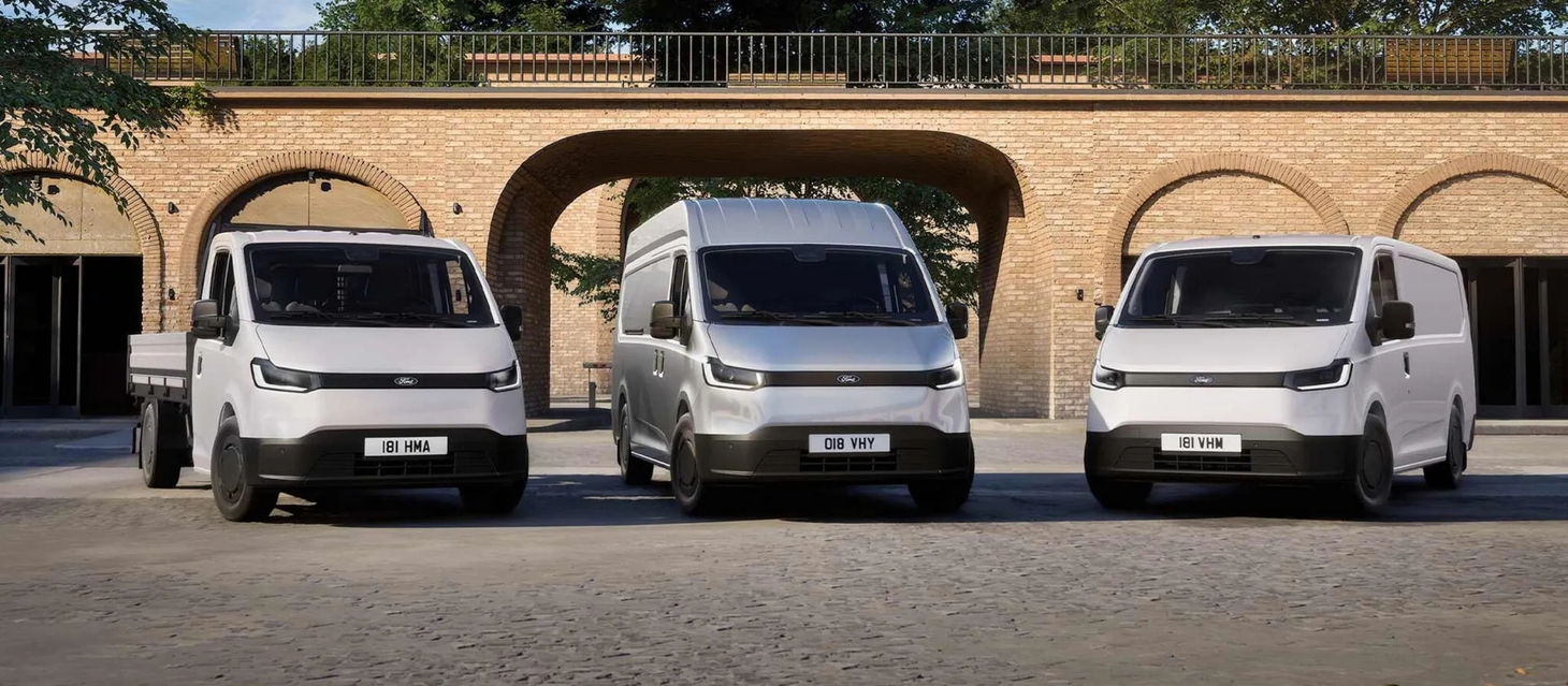 Ford Transit - Ảnh 1.