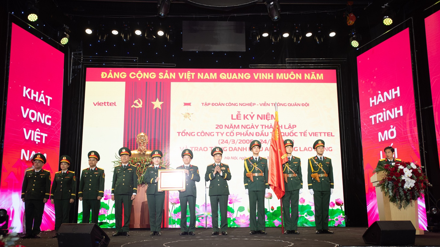 Đại tướng Phan Văn Giang: Viettel phải làm chủ công nghệ chiến lược, công nghệ lõi - Ảnh 3.