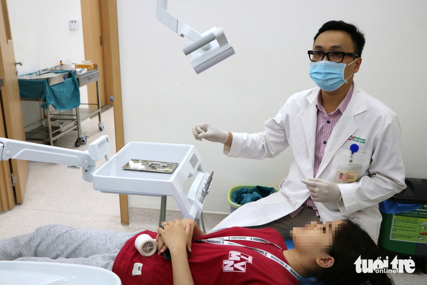 bệnh viện cửa ngõ - Ảnh 8.