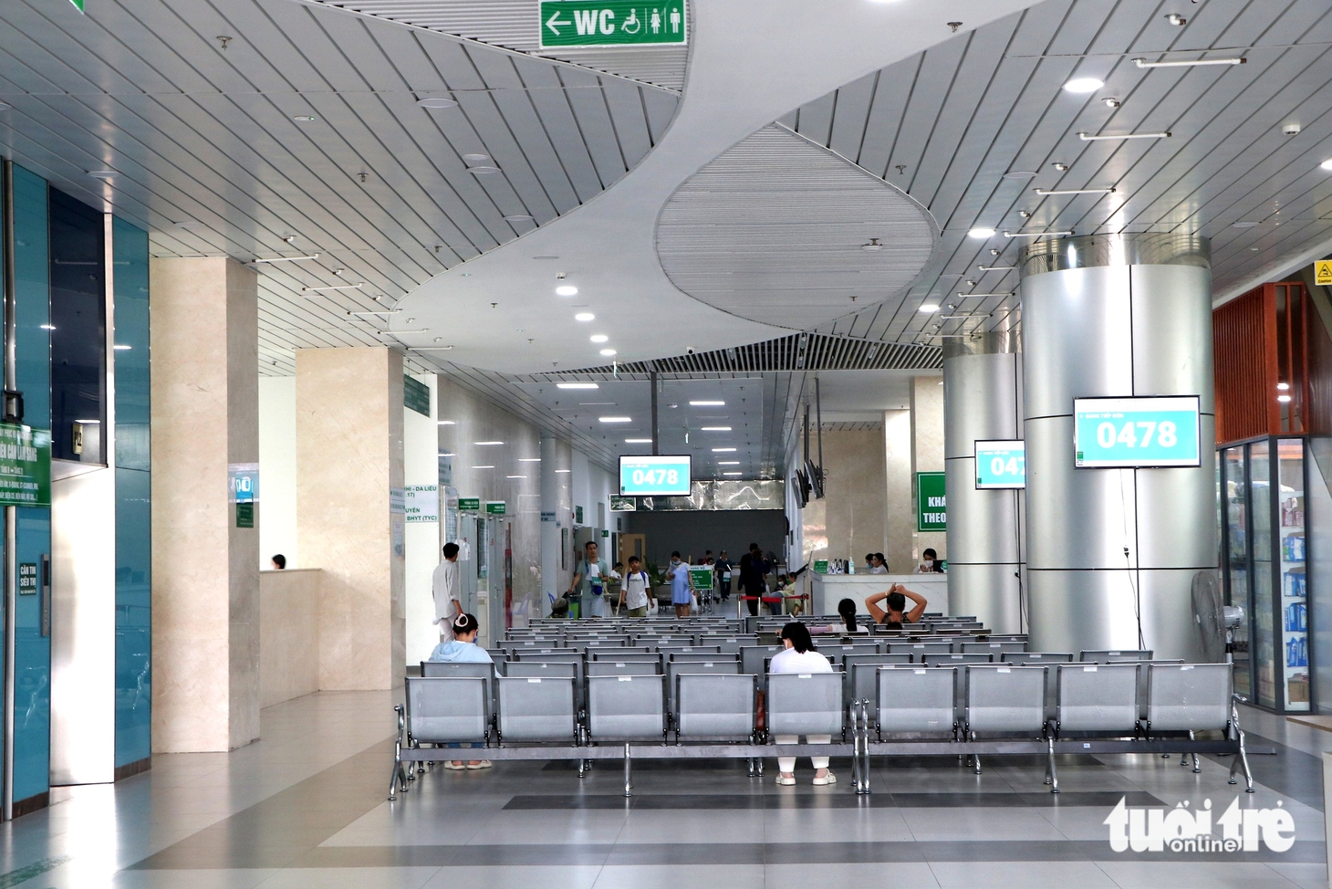bệnh viện cửa ngõ - Ảnh 11.