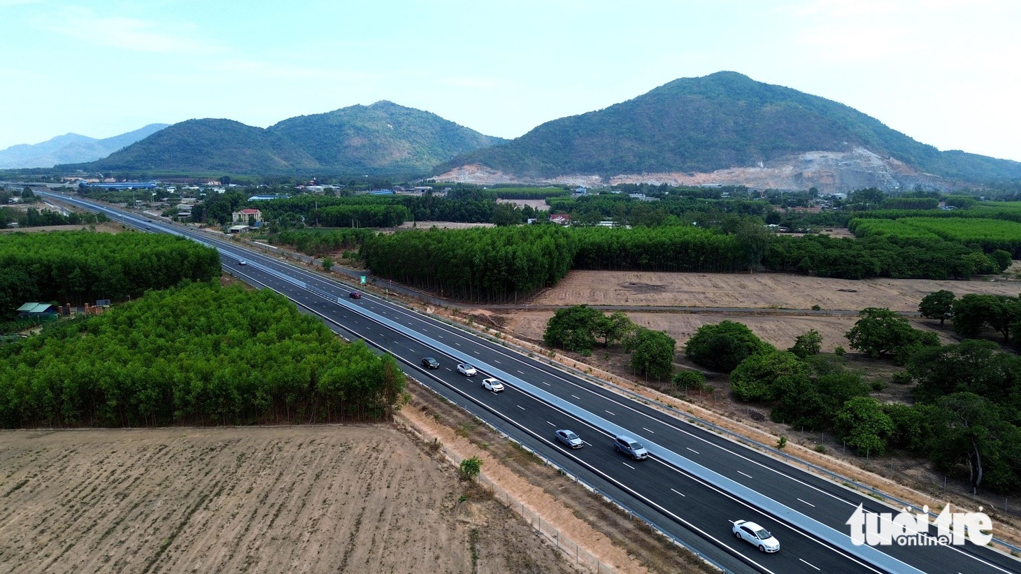 Vào cao tốc Biên Hòa - Vũng Tàu đoạn qua thành phố Đồng Nai, tài xế lưu ý gì? - Ảnh 14.