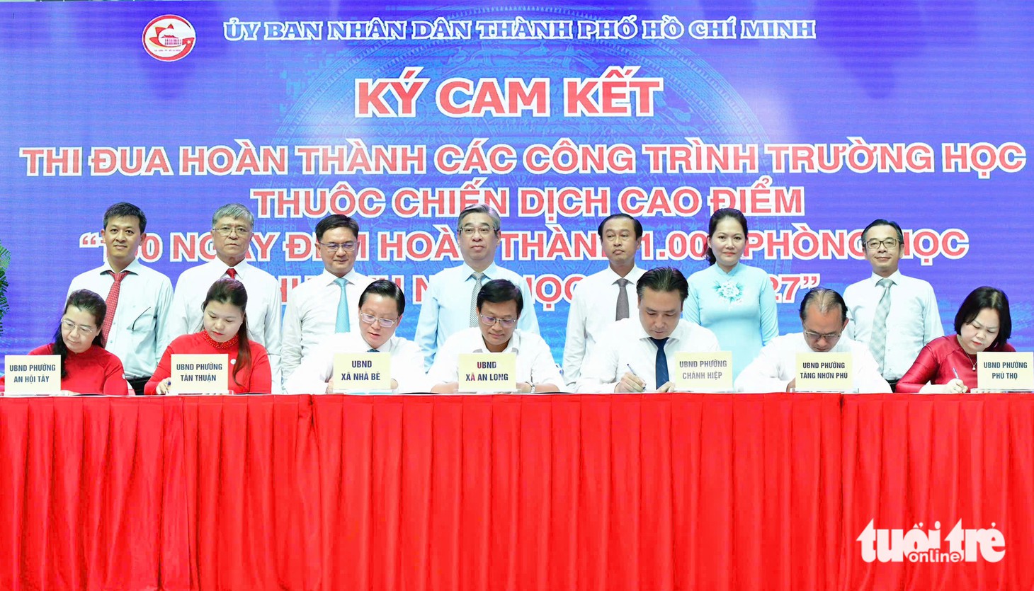 Cao điểm '100 ngày đêm hoàn thành 1.000 phòng học’ tại TP.HCM - Ảnh 5.