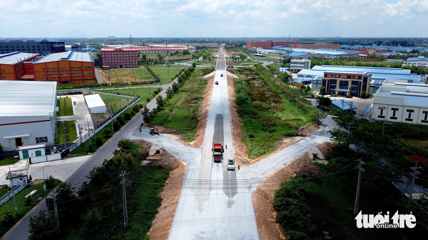 Đẩy nhanh tiến độ dự án đường Hồ Chí Minh nối quốc lộ 22 về hướng Long An - Ảnh 3.