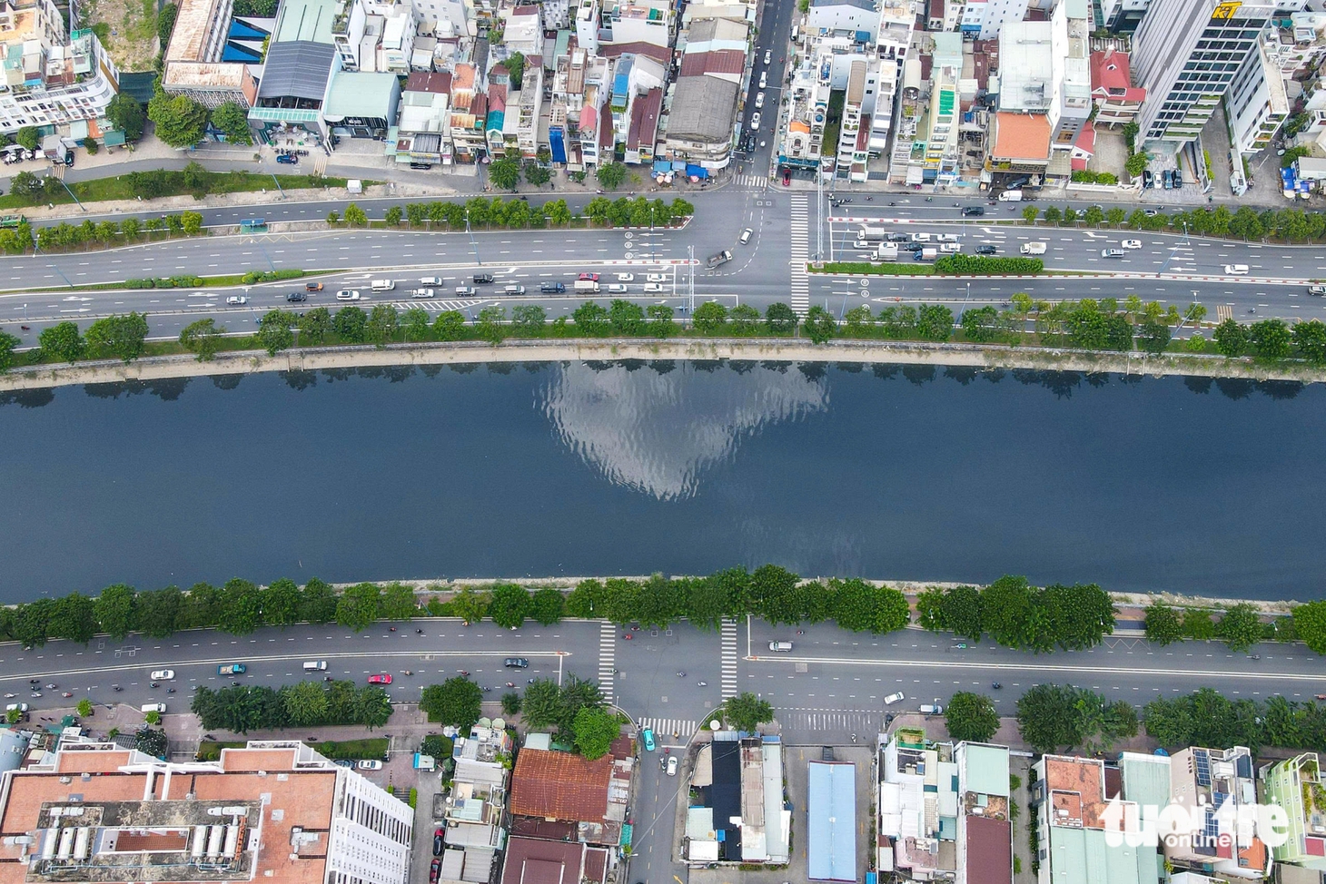 Ngắm nhìn những dòng kênh rạch đang hồi sinh từng ngày tại TP.HCM - Ảnh 19.
